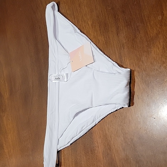 Andie The Banded Cheeky Rib Bikini Bottom White XXL - Picture 3 of 6